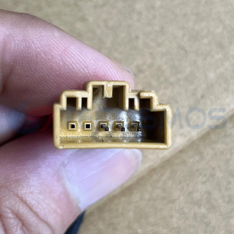 Car Connector For Volkswagen Lavida 5pin multi-functional steering wheel 8R0973605 CT5-0084G