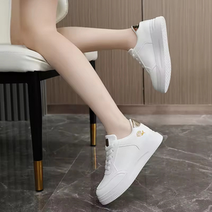 Chaussures de sport et de loisirs respirantes antidérapantes pour femmes, collection Printemps/Été 2026, idéales pour les étudiantes - Product Image 5