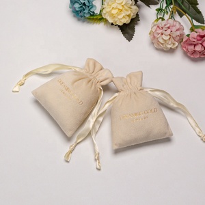 Petits sacs à cordon en velours <span class=keywords><strong>rose</strong></span> imprimés avec logo personnalisé de haute qualité pour boucle d'oreille pochette à bijoux avec ruban pochette cadeau pour <span class=keywords><strong>parfum</strong></span> - Product Image 5