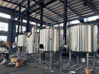 SUS 304 Fermentation de bière BBT Tank 200l-300l Fermenteur à double paroi conique avec capacité de pompe 500l pour le traitement du rhum