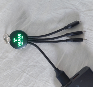 Cáp sạc USB đa năng tích hợp đèn LED logo tùy chỉnh 3 trong 1, móc khóa độc đáo, hỗ trợ nhiều chức năng, từ USB sang Type C & Micro USB - Product Image 3