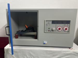 เครื่องทดสอบความปลอดภัยของรองเท้าฉนวนไฟฟ้า ISO EN20344 รองเท้าเซฟตี้สำหรับงานไฟฟ้า ทนทานต่อแรงดันไฟฟ้าสูง - Product Image 2