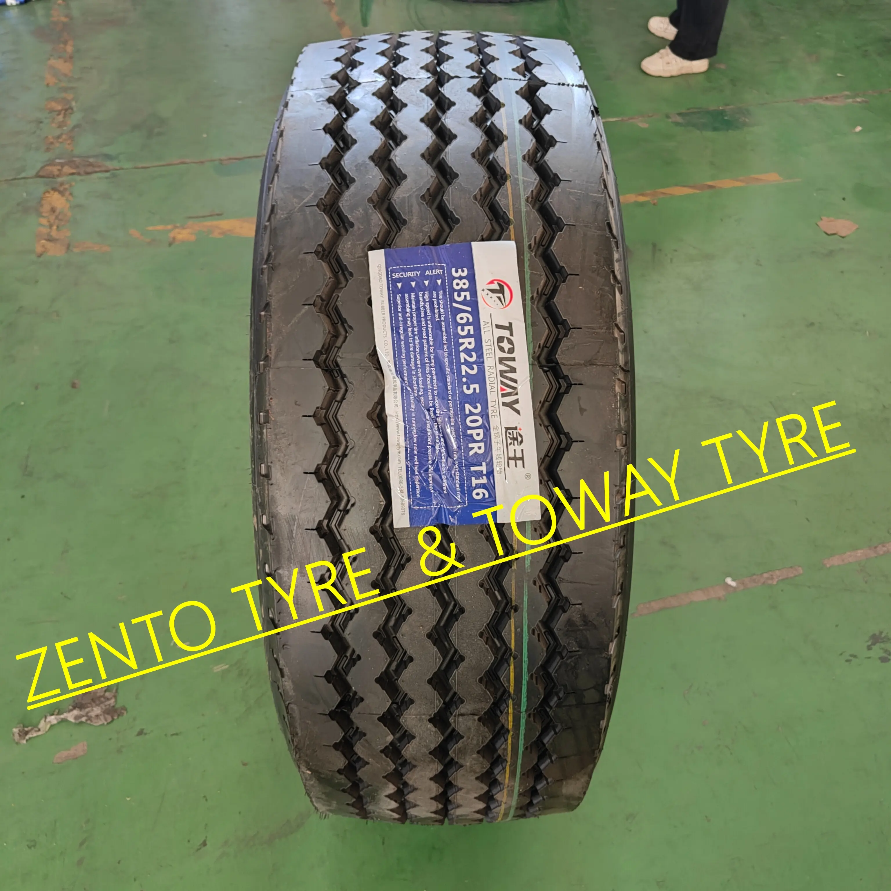 Usine de pneus en Chine Marque TOWAY T16 T32 Pneu de camion 385/65R22.5 315/80R22.5 295/80R22.5 Pneus pour remorque