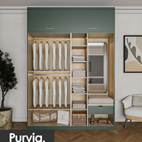 Armoire intégrée Purvia avec portes en verre encadrées, tringle à vêtements ouverte, étagères de présentation et rangement à plusieurs niveaux pour chaussures, pour chambre à coucher