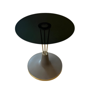 Mesa de centro redonda contemporánea para el hogar, con tapa de cristal tintado oscuro y base de jaula de alambre negro, modelo Nebula Orbit - Product Image 1