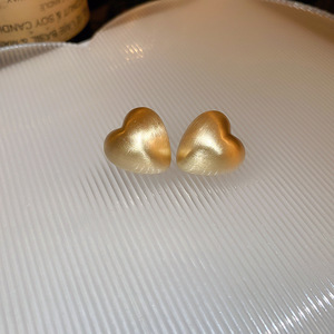 Pendientes de tuerca de Metal con forma de aguja para mujer, joyería de plata con diseño de viento cepillado, con personalidad, venta al por mayor - Product Image 6