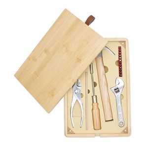 Kit d'outils ménagers pratiques à usage quotidien pour cadeaux promotionnels et hommes, comprenant une clé à molette dans une <span class=keywords><strong>caisse</strong></span> <span class=keywords><strong>en</strong></span> <span class=keywords><strong>bois</strong></span> <span class=keywords><strong>de</strong></span> bambou, 18 pièces - Product Image 2
