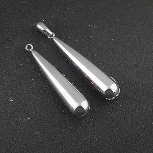 Nouveau Pendentif Goutte d'Eau Long et Tendance avec Zircon, Pompon Délicat et Pendentif en Résine de Luxe Léger pour Femme, Vente en Gros - Product Image 2