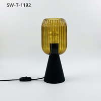 Lámpara de Mesa Decorativa para Habitación de Hotel, Lámpara de Mesa LED de Vidrio con Pantalla de Vidrio Ahumado Ámbar, Efectos de Luz Elegantes
