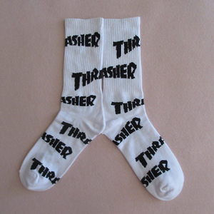 Logo personnalisé OEM 100% Chaussettes de sport en bambou Équipage de football tricoté en jacquard confortable pour la <span class=keywords><strong>course</strong></span> d'<span class=keywords><strong>hiver</strong></span> et d'<span class=keywords><strong>hiver</strong></span> Équipage en coton - Product Image 3