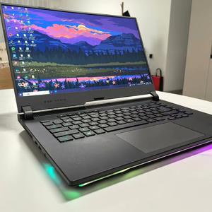 Portátil para Juegos AS-US Rog Strix 5 G513QM 2021 Usado, R9 5900HX, 300Hz, Retroiluminación RGB, RTX3060, 16GB, SSD de 512GB, 15.6 Pulgadas, Teclado en Inglés - Product Image 1