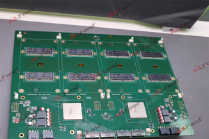 Carte graphique V100 32G/16G SXM à 4 cartes avec interconnexion NVLink pleine vitesse 300G pour configuration multi-GPU - Product Image 2