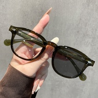 Lunettes de soleil vintage pour femmes, à monture complète, avec verres PC photosensibles anti-lumière bleue, style simple et tendance