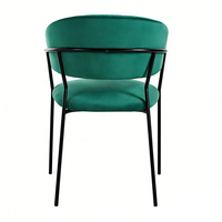 Fauteuil rembourré de style italien, élégante chaise de salle à manger en velours avec dossier capitonné