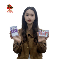 Cartes à collectionner personnalisables en papier brillant 350 g/m² pour jeux TCG, logo et emballage personnalisés, surface imprimée holographique
