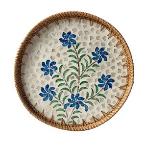 Bandeja de Ratán con Diseño Pintado de Flores Azules, Cesta Circular Decorativa para el Hogar - Product Image 3