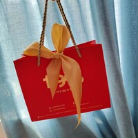 Luxe papieren cadeauzakjes op maat - Gouden foliedruk grote strik cadeauzakjes met touwhandvatten voor Valentijnsdag, bruiloft, feestjes