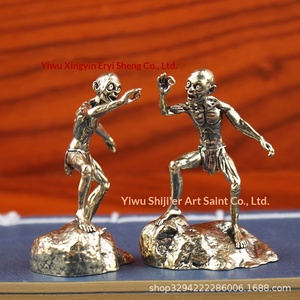 Statuetta in Ottone Antico, Ornamento da Scrivania Originale, Artigianato Cinese per l'Osservazione dell'Antico - Product Image 4