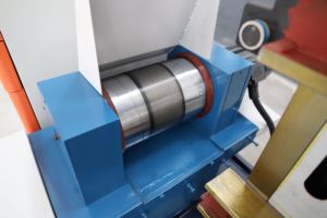 Venta directa de fábrica DK7745 <span class=keywords><strong>Cnc</strong></span> <span class=keywords><strong>Edm</strong></span> <span class=keywords><strong>Wire</strong></span> Cut <span class=keywords><strong>Machine</strong></span> <span class=keywords><strong>Cnc</strong></span> <span class=keywords><strong>Wire</strong></span> Cut <span class=keywords><strong>Edm</strong></span> <span class=keywords><strong>Machine</strong></span> para la venta - Product Image 5