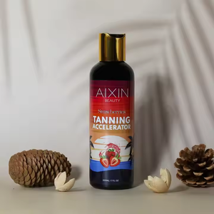 Lotion Corporelle Hydratante Éclaircissante aux Herbes Han Linger pour Peaux Foncées, Idéale pour l'Exposition au Soleil en Extérieur, Parfum <span class=keywords><strong>Fraise</strong></span> - Product Image 4