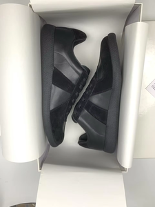 Chaussures de sport et décontractées de luxe 2026 pour hommes et femmes, en cuir véritable, à lacets, pour la marche, de marque de créateur - Product Image 3