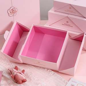 Pochettes magnétiques roses haut de gamme à double ouverture, emballage écologique couché, poignée en matériaux recyclés, pour gaufrage et estampage de chaussettes - Product Image 4