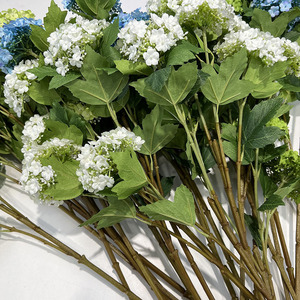 Ramo Decorativo <span class=keywords><strong>de</strong></span> Hortensias Artificiales para Decoración <span class=keywords><strong>de</strong></span> Oficina, Jardín y Hogar, Flores Artificiales <span class=keywords><strong>de</strong></span> Plástico, Plantas Artificiales - Product Image 1