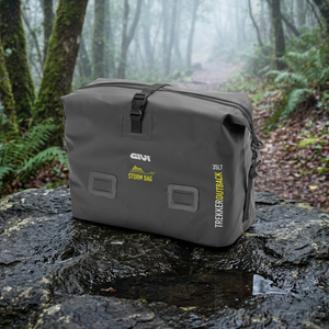 Bolsa de Sillín Interna Impermeable GIVI T506 de 35 LT de Capacidad para Trekker Outback 37 LT, Trekker Dolomiti 36 LT, Trekker 36 LT - Product Image 2