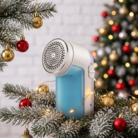 Mini Rasoir Anti-Bouloches Électrique Rechargeable à Trois Lames pour Tissus, Élimination Efficace des Peluches sur Pulls, Vêtements, Voitures, Maisons, Camping-cars – Rasoir Portable pour Tissus