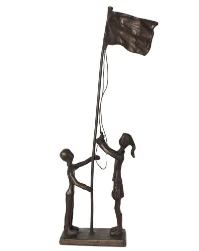 Artisanat antique en fonte Bronze métal artisanat enfants élever drapeau Figurine Bronze Sculpture décor à la maison