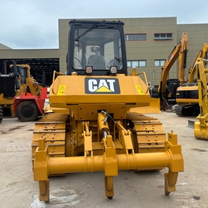 Bulldozer Amarillo Caterpillar D7G, Equipo de Construcción de Uso Pesado con Motor Cummins, Capacidad de Empuje de 8.6 m, Modelo 2023 - Product Image 3