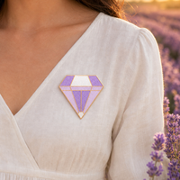 Insigne d'épingles de diamant en métal exquis vêtements en gros décorer des épingles personnalisé dur émail doux métal scintillant épinglette Gemston