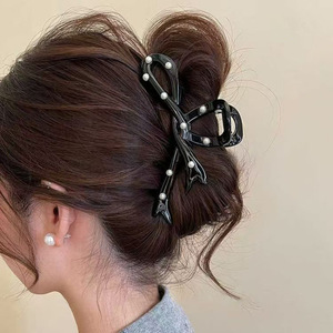 Pince à cheveux papillon élégante Tiyo avec nœud en ruban noir, en plastique, 12 cm, accessoire décoratif quotidien pour femme - Product Image 1