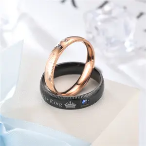 2024 Fabrikanten Groothandel Paar Ring Mannen En Vrouwen Eenvoudige Titanium Stalen Sieraden