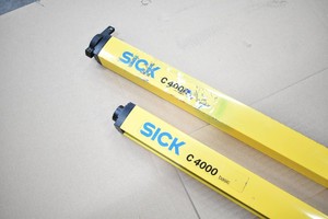 C4000 PLC C40s-1201aa030พื้นฐาน1 022 208 C40e-1201ah030 <span class=keywords><strong>209</strong></span>อุปกรณ์อัตโนมัติสำหรับงานอุตสาหกรรมใหม่ของแท้ - Product Image 2