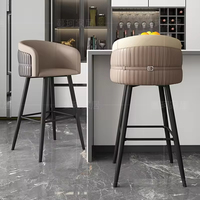 Coussin en éponge haute densité, respirant, en similicuir, antidérapant, avec pieds en métal, élément décoratif tendance pour comptoir et tabouret de bar