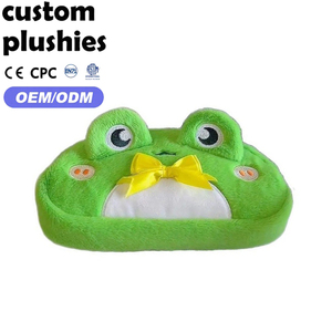 Pochette à stylos en peluche grenouille verte moelleuse personnalisée en usine, trousse de papeterie animale grenouille kawaii avec nœud pour étudiants et fournitures scolaires - Product Image 1