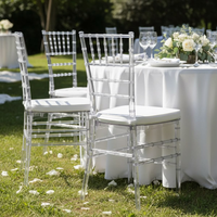 Chaise Chiavari Transparente en Cristal pour Salle à Manger, Cuisine, Restaurant, Extérieur, Salle de Mariage, Hôtel – Chaise d'Événement Durable en Résine