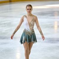 Robe de patinage artistique à dégradé blanc-vert avec strass, manches longues en maille et dos ajouré pour enfants et adultes, idéale pour les spectacles de patinage sur glace