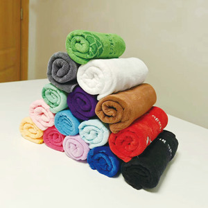 Serviettes <span class=keywords><strong>de</strong></span> sport brodées à logo, absorbant la transpiration, pour yoga et gym, en gros, à prix abordable, fabriquées en Chine - Product Image 6