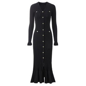 Nuovissimo Abito Lungo Autunnale da Donna <span class=keywords><strong>in</strong></span> Stile Francese Vintage a Maniche Lunghe <span class=keywords><strong>in</strong></span> <span class=keywords><strong>Maglia</strong></span> Aderente con Scollo a V e Orlo <span class=keywords><strong>Svasato</strong></span> - Product Image 3