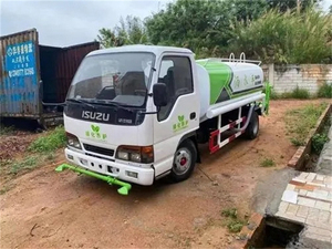 El <span class=keywords><strong>precio</strong></span> de fábrica es camiones de agua uzu a la venta <span class=keywords><strong>camión</strong></span> cisterna de transporte de agua a la venta <span class=keywords><strong>camión</strong></span> cisterna de agua móvil - Product Image 4