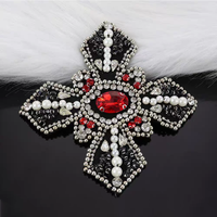 Appliques de fleurs perlées avec garniture en strass, motif croix, broderie à coudre, patchs décoratifs pour sacs