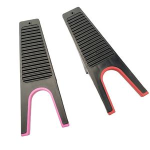 カウボーイブーツ、ワークブーツ、泥を取り除くための溝付きブーツスクレーパー用のブーツジャックカウボーイブーツリムーバーとブーツプーラー/シューズヘルパー - Product Image 1