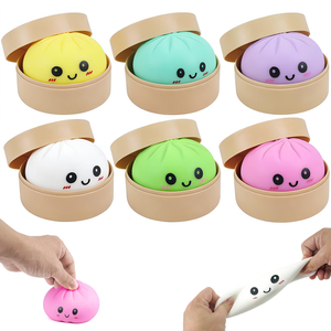 Juguete antiestrés transfronterizo en forma de bollo, juguete de goma suave para apretar con la mano para desahogarse - Product Image 1