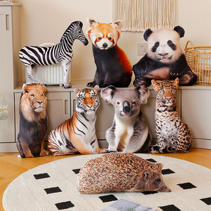 Juego de cojines de peluche con animales del bosque realistas para la decoración de la habitación de los niños y la sala de estar - Product Image 3
