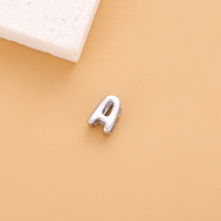 Petit petit pendentif Initial de 8mm creux Mini lettre 3D accessoire perle breloque pour collier à faire soi-même Bracelet fabrication de bijoux