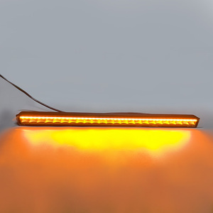 Barra de Luz LED ADT de 60W y 32 Pulgadas, 10V-80V, IP67 Impermeable, Luz de Freno Trasera LED de Tres Colores - Product Image 6