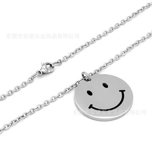 สร้อยคอจี้หน้ายิ้มสแตนเลสโซ่ยาวสำหรับผู้ชายเครื่องประดับแฟชั่น - Product Image 3