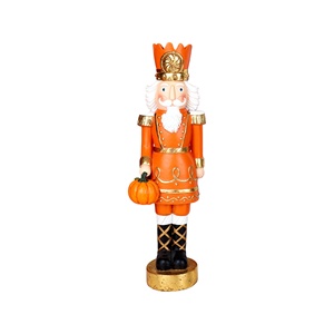 Jolie figurine personnalisée : <span class=keywords><strong>Casse</strong></span>-<span class=keywords><strong>noisette</strong></span> orange avec citrouille. Idéal pour <span class=keywords><strong>la</strong></span> décoration de <span class=keywords><strong>la</strong></span> saison Oumei. Durable et délicieux - Product Image 1